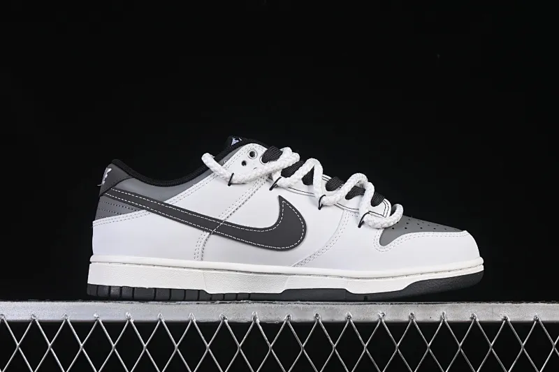 All Categories Nk SB Dunk Series Nk SB Dunk Low High-end Customized Low-top Shoes Nike SB Dunk Low "Just Do It" Straps Anniversary High-end Customized Low-top Casual Shoes WB0510-064